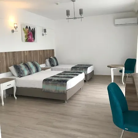 Velmer Hotel 4*