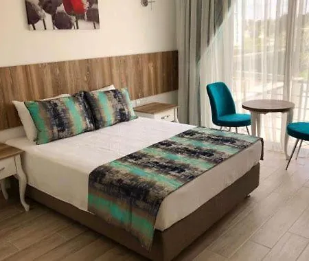 Velmer Hotel Lefke-Karadağ