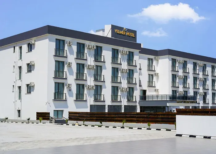Otel Velmer Lefke-Karadağ